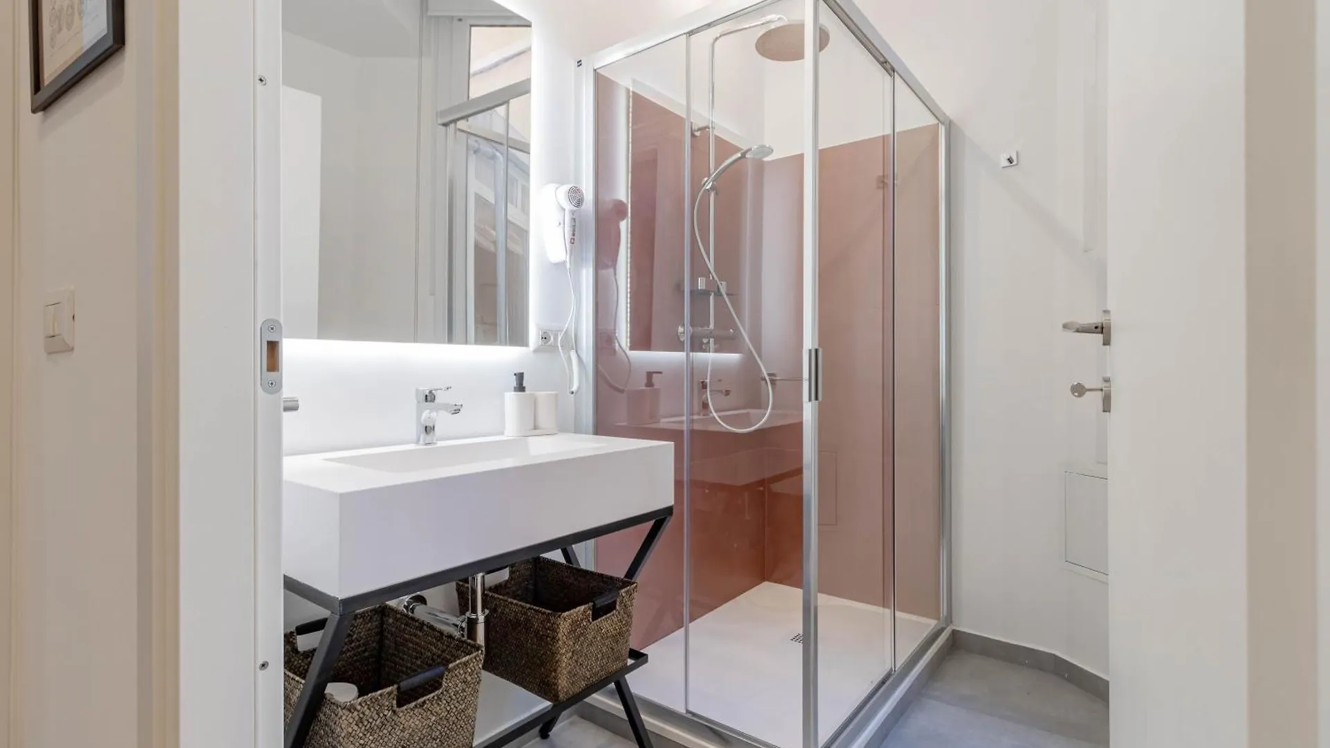 H11 Central Charm Sanremo-Ariston Apartment